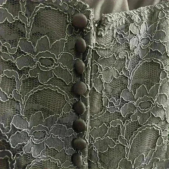 Mori Lee Dark Gray Lace Evening Gown Size 10 Sleeveless V-Neck Short Dress - Picture 9 of 16